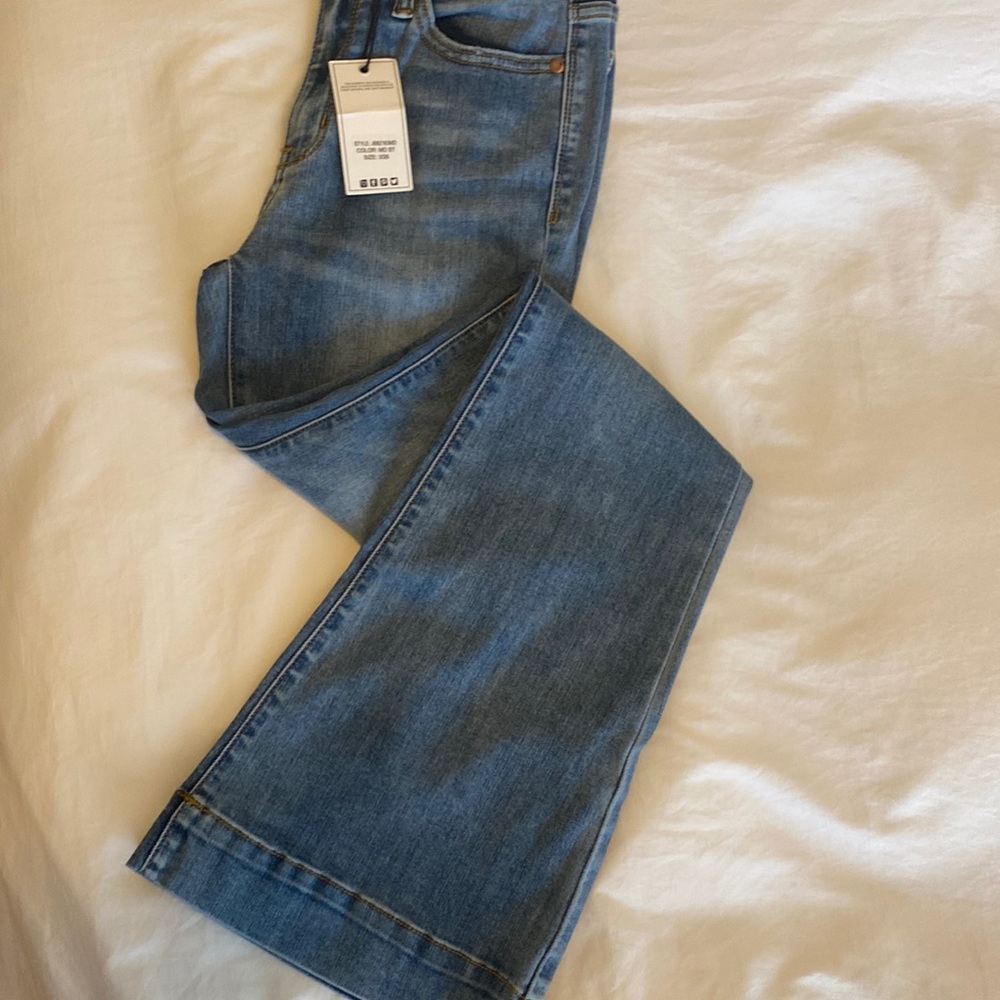 Judy Blue size 3/26 high waist Trouser Flare Jeans
